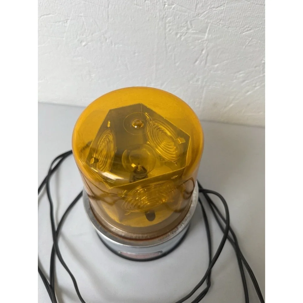 Vintage North American Signal Co. Action-LITE Revolving Amber Light Model BB - M